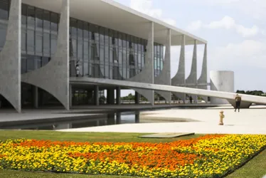 Imagem ilustrativa da imagem Governo desmente fake news sobre banheiros unissex