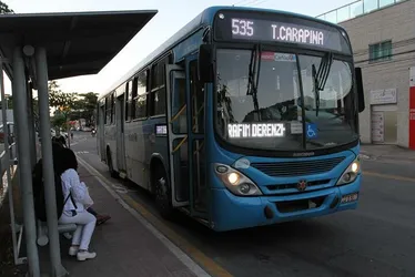 Imagem ilustrativa da imagem Governo estende gratuidade nos ônibus para todos os estudantes que vão fazer o Enem