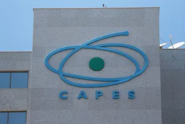 Imagem ilustrativa da imagem Governo federal bloqueia R$ 116 milhões do orçamento da Capes