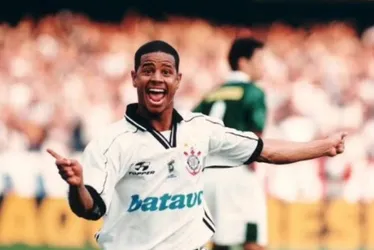 Imagem ilustrativa da imagem Ídolo do Corinthians, Marcelinho tem trajetória de gols, títulos e polêmicas