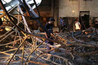 Imagem ilustrativa da imagem Incêndio em festa de casamento deixa ao menos 100 mortos