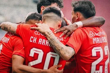 Imagem ilustrativa da imagem Inter é salvo pela trave, vence Cruzeiro e respira na tabela do Brasileirão