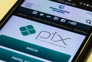 Imagem ilustrativa da imagem Lançamento do Pix Automático é adiado para outubro de 2024