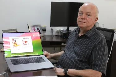 Imagem ilustrativa da imagem Livro digital é lançado para os leitores com artigos publicados em A Tribuna