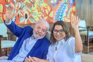 Imagem ilustrativa da imagem Lula concede a Janja a mais alta condecoração da Ordem do Rio Branco