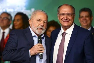 Imagem ilustrativa da imagem Lula fará cirurgia sem que Alckmin assuma a Presidência