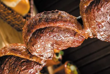 Imagem ilustrativa da imagem Maior queda no valor da carne em 29 anos