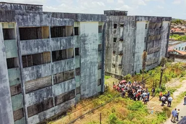 Imagem ilustrativa da imagem Mais de 40 mil pernambucanos vivem em edifícios que correm o risco de desabamento