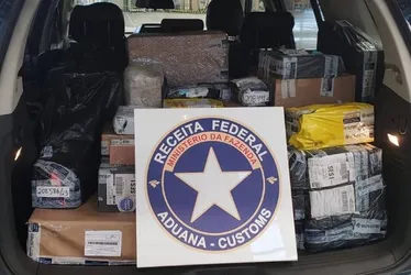 Imagem ilustrativa da imagem Mais de R$ 1 milhão em produtos são apreendidos pela Alfândega do Porto de Vitória