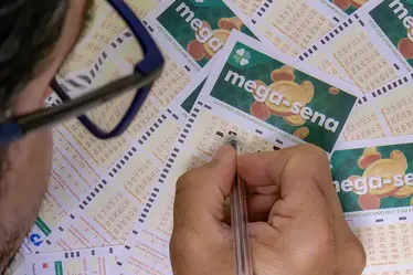 Imagem ilustrativa da imagem Mega da Virada: Apostas para o prêmio de mais de meio bilhão começam nesta segunda