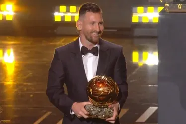 Imagem ilustrativa da imagem Messi confirma favoritismo e leva a Bola de Ouro pela 8ª vez