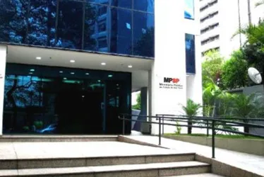 Imagem ilustrativa da imagem Ministério Público de SP vai ao STF contra decisão que anulou provas da Lava Jato