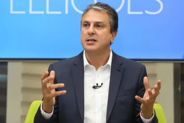 
          Imagem ilustrativa da imagem Ministro muda tática para aprovar o novo ensino médio
          