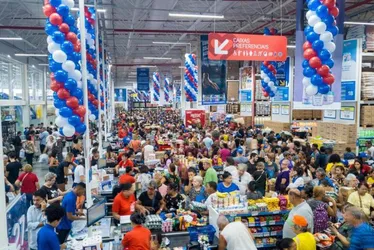 Imagem ilustrativa da imagem Mix Mateus inaugura lojas em Olinda e no Recife com preços baixos e shows