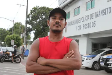 Imagem ilustrativa da imagem Motorista arrastado por 1 km após briga no trânsito em Vila Velha