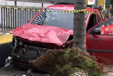 Imagem ilustrativa da imagem Motorista com sinais de embriaguez atropela e mata três idosas em calçada