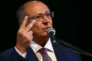 Imagem ilustrativa da imagem Movimentos de Alckmin desagradam ao Planalto