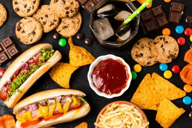 Imagem ilustrativa da imagem Mudança na alimentação pode evitar Alzheimer, diz estudo