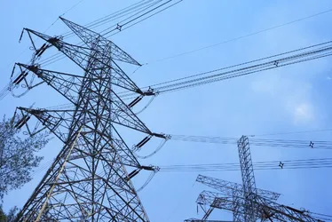 Imagem ilustrativa da imagem Mulher que teve geladeira danificada após queda de energia será indenizada