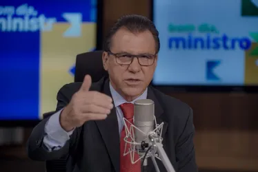 Imagem ilustrativa da imagem 'Não chamei a Uber para vir, não vou falar para ir', afirma ministro