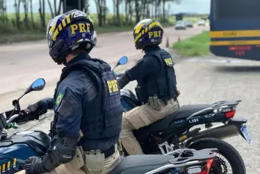 Imagem ilustrativa da imagem Nas estradas de Pernambuco, desobediência às leis de trânsito marcam feriadão