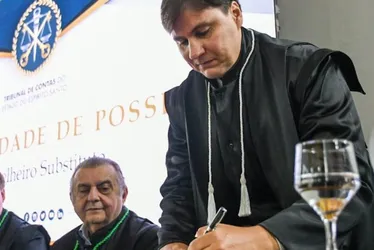 Imagem ilustrativa da imagem Novo conselheiro no Tribunal