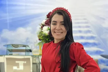 Imagem ilustrativa da imagem Perícia vai confirmar se corpo carbonizado achado na BA é de cantora gospel
