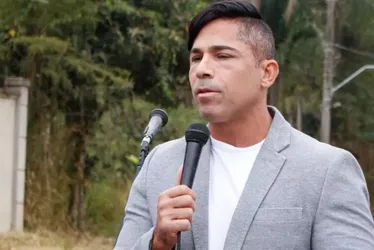 Imagem ilustrativa da imagem Prefeito defende ‘controle populacional’: ‘tem que castrar essas meninas'