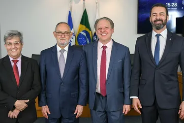 Imagem ilustrativa da imagem Presidente eleito do TCE-ES: Cidades com regime próprio de aposentadoria em apuros