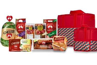 Imagem ilustrativa da imagem Promoção do jornal A Tribuna: veja como concorrer a 20 superkits de Natal