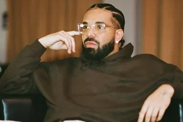 Imagem ilustrativa da imagem Rapper Drake ganha mais de R$ 6 milhões em bitcoins ao apostar em luta de boxe