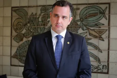 
          Imagem ilustrativa da imagem Reação de eleitor do Nordeste a nome de Ratinho Jr. anima PSD
          