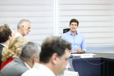 
          Imagem ilustrativa da imagem Saiba tudo sobre pacote da Prefeitura do Recife para gerar mais empregos
          