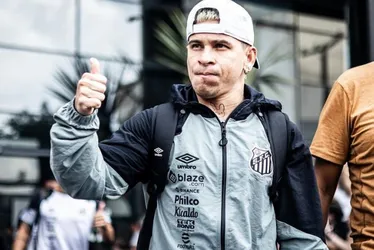Imagem ilustrativa da imagem Santos tenta bater Fortaleza para não depender de rivais para evitar queda