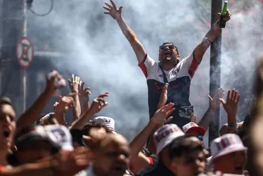 Imagem ilustrativa da imagem São Paulo segura empate no Morumbi e é campeão da Copa do Brasil