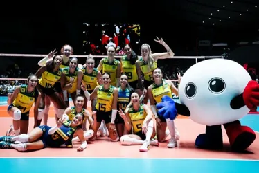 Imagem ilustrativa da imagem Seleção feminina de vôlei inicia pré-olímpico com vitória em cima da Argentina