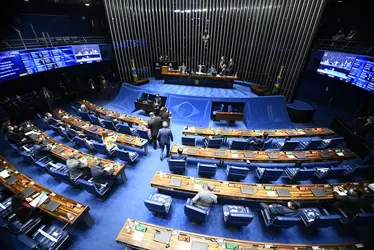Imagem ilustrativa da imagem Senado adia votação da proposta de minirreforma eleitoral