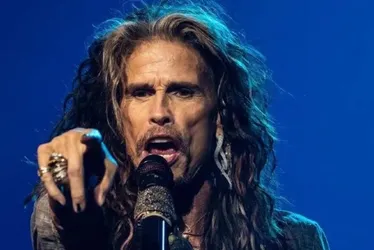 Imagem ilustrativa da imagem Steven Tyler é processado por novo suposto caso de abuso sexual nos anos 1970