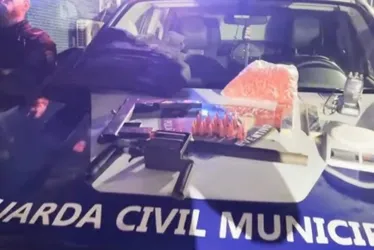 Imagem ilustrativa da imagem Submetralhadoras caseiras são apreendidas em bairro da Serra