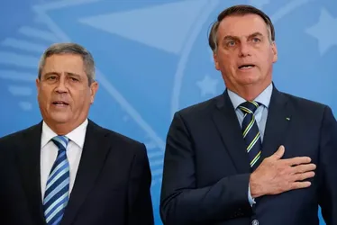 Imagem ilustrativa da imagem TSE condena Bolsonaro pelo uso do 7/9 e também torna Braga Netto inelegível