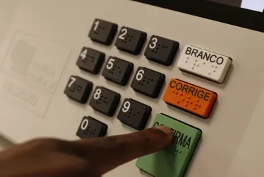 Imagem ilustrativa da imagem TSE exclui Forças Armadas da fiscalização das urnas eletrônicas