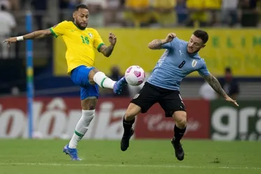 Imagem ilustrativa da imagem Tentando retomar vitórias, Brasil enfrenta Uruguai em Montevidéu