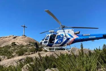 Imagem ilustrativa da imagem Turista passa mal no topo do Pico da Bandeira e acaba resgatada por helicóptero