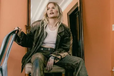 Imagem ilustrativa da imagem VÍDEO | Luísa Sonza altera letra de 'Chico' em 1º show após término