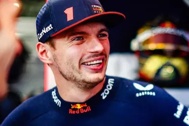 Imagem ilustrativa da imagem Vasco envia camisa a Max Verstappen após piloto declarar torcida ao clube