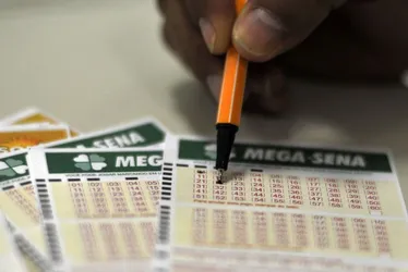 Imagem ilustrativa da imagem Veja o resultado do concurso 2640 da Mega-Sena sorteado nesta terça-feira (3)