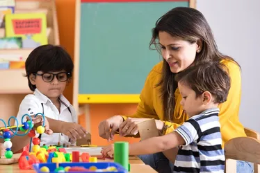 Imagem ilustrativa da imagem Veja os melhores e os piores salários das profissões com ensino superior