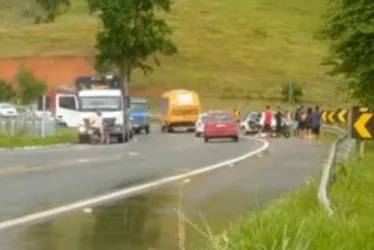 Imagem ilustrativa da imagem Volta do feriadão: quatro mortes são registradas em rodovias estaduais