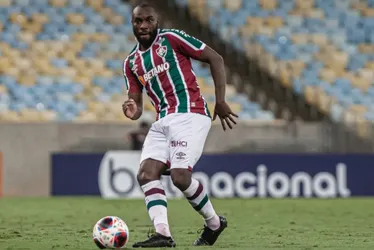 Imagem ilustrativa da imagem Zagueiro do Fluminense é suspenso por oito meses após ser pego no doping