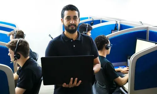 
          Imagem ilustrativa da imagem 6 mil vagas para aprender profissão em tecnologia e ganhar até R$ 12 mil
          